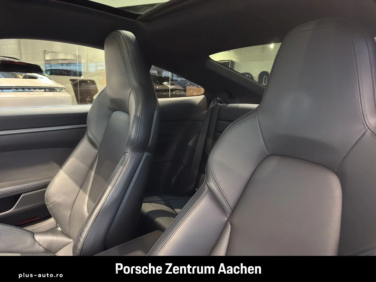 PORSCHE 992 911 Carrera Sportabgas BOSE