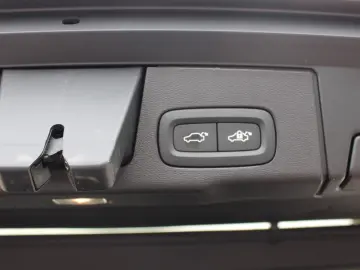 VOLVO XC60 B4 Diesel Core 2WD