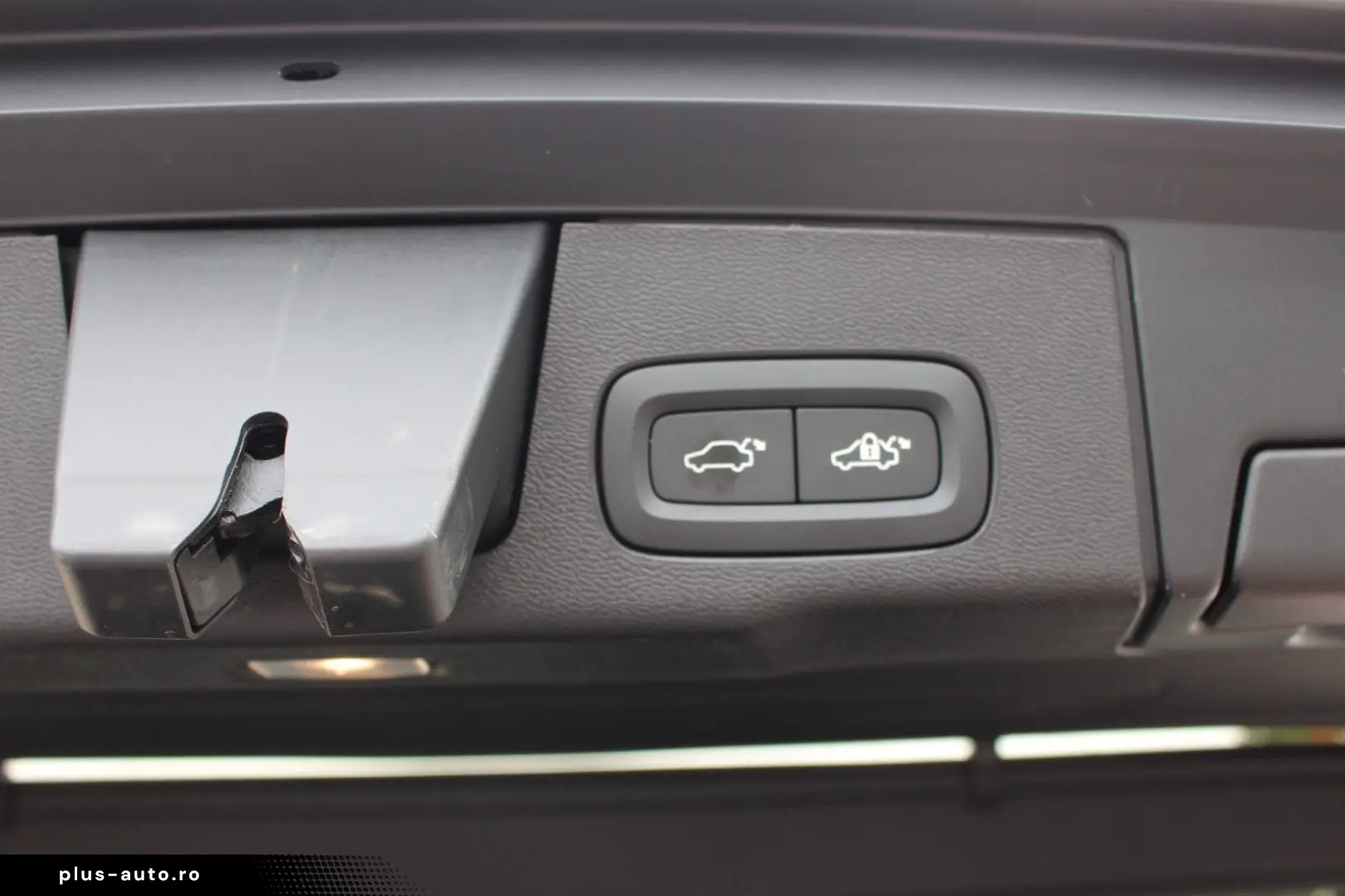 VOLVO XC60 B4 Diesel Core 2WD