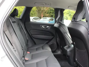 VOLVO XC60 B4 Diesel Core 2WD