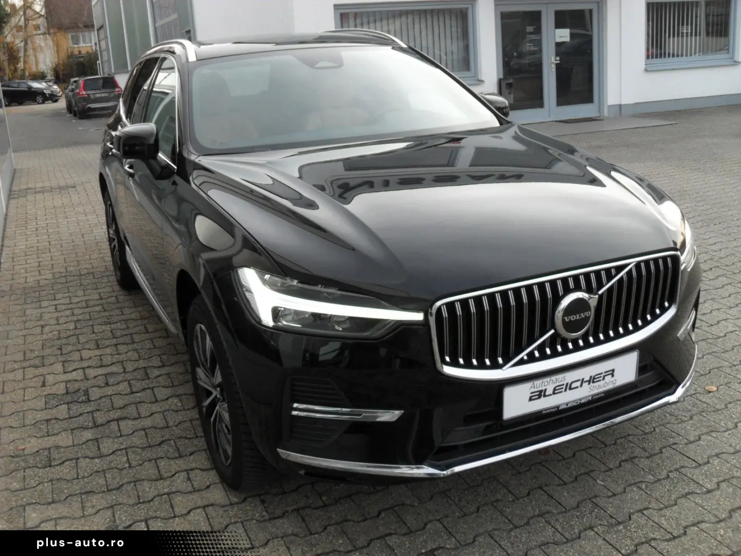 VOLVO XC 60 B4 Plus Bright   Sitzbelüftung   Panora.