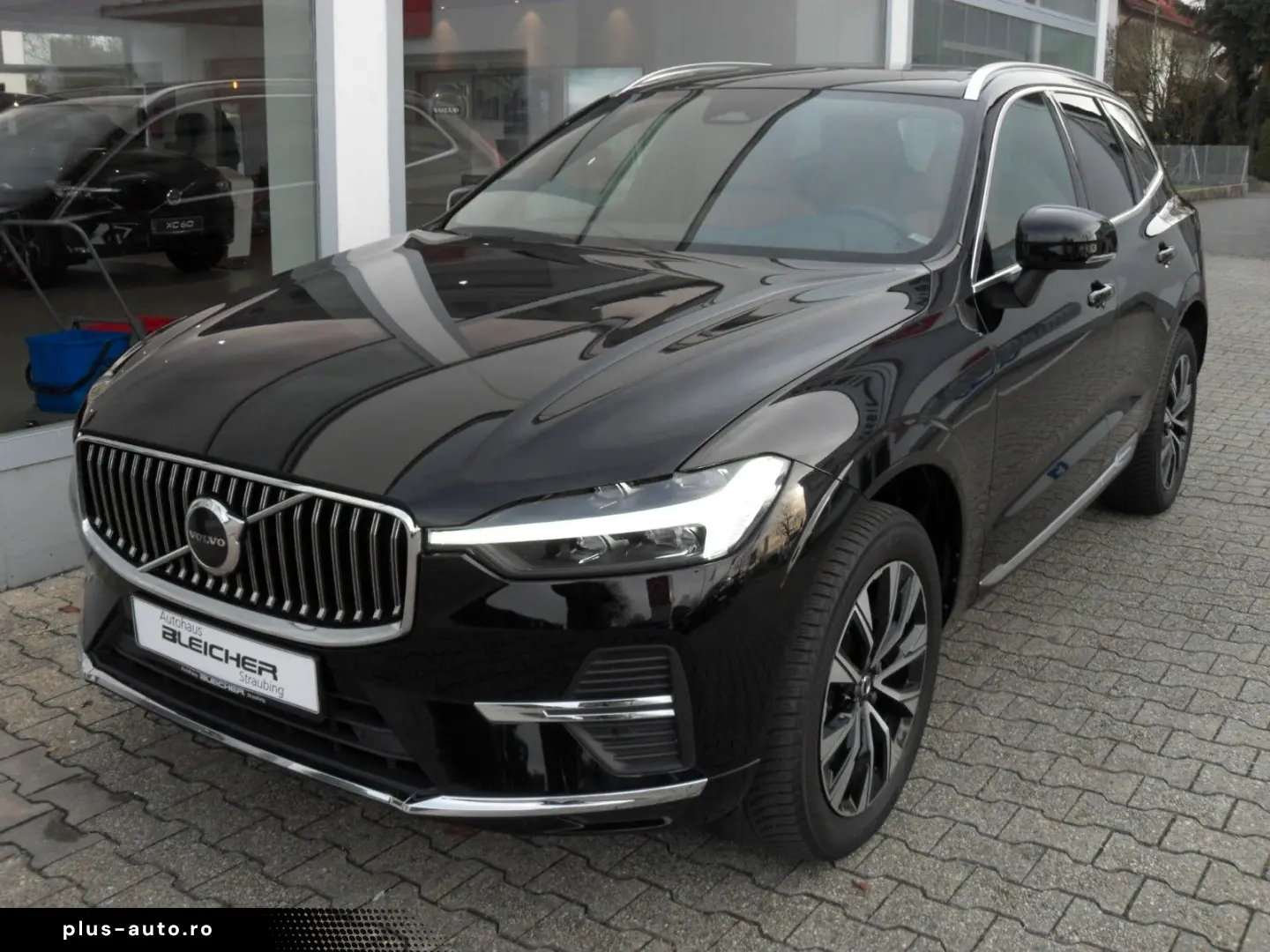 VOLVO XC 60 B4 Plus Bright   Sitzbelüftung   Panora.