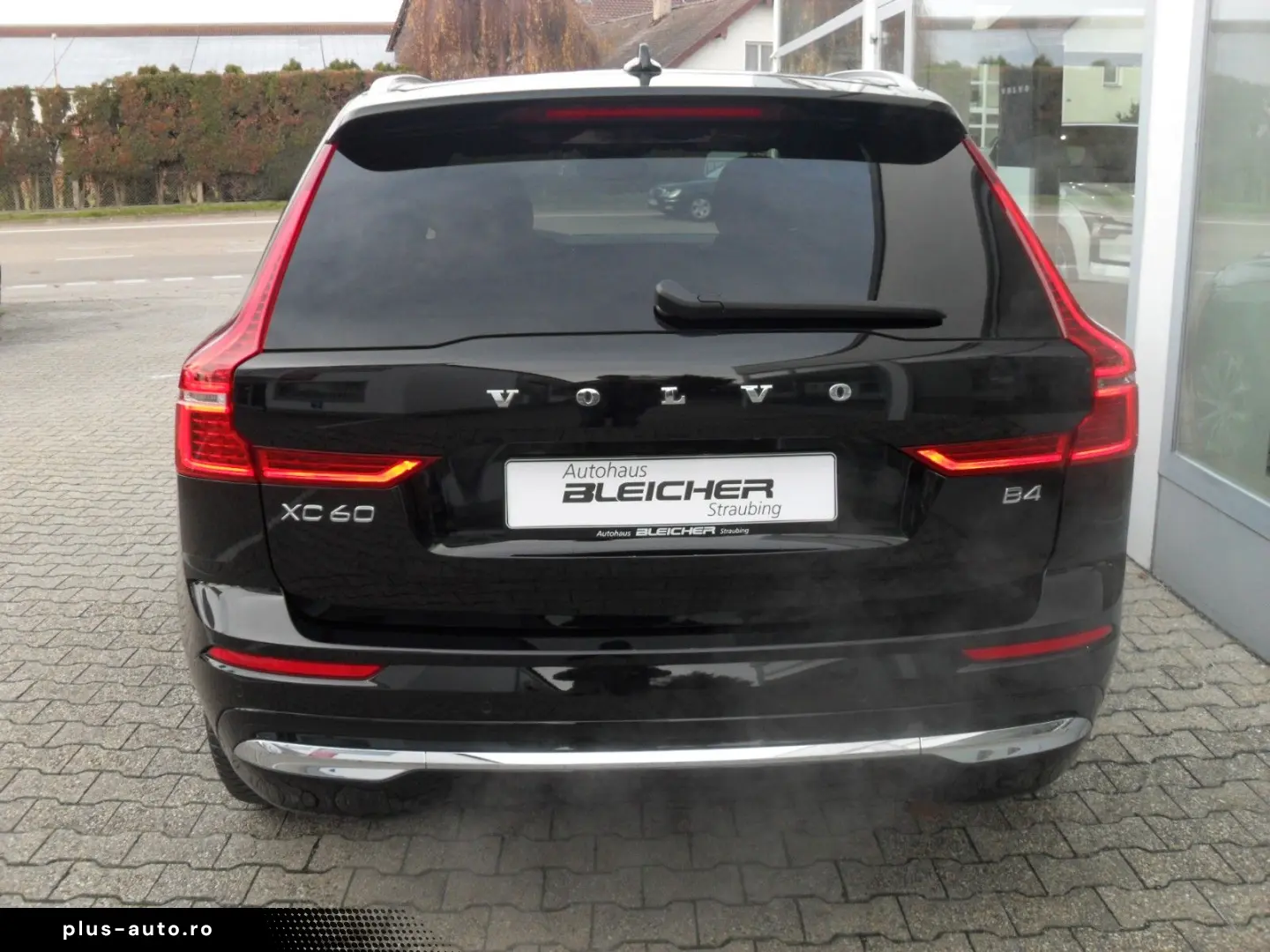 VOLVO XC 60 B4 Plus Bright   Sitzbelüftung   Panora.