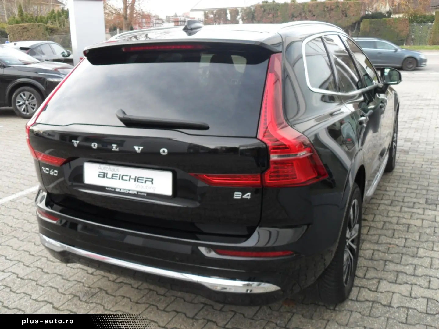 VOLVO XC 60 B4 Plus Bright   Sitzbelüftung   Panora.
