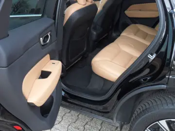 VOLVO XC 60 B4 Plus Bright   Sitzbelüftung   Panora.