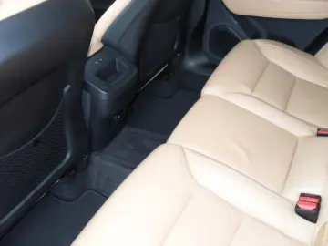 VOLVO XC 60 B4 Plus Bright   Sitzbelüftung   Panora.