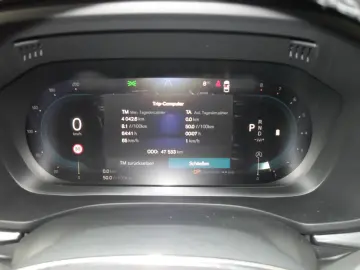 VOLVO XC 60 B4 Plus Bright   Sitzbelüftung   Panora.