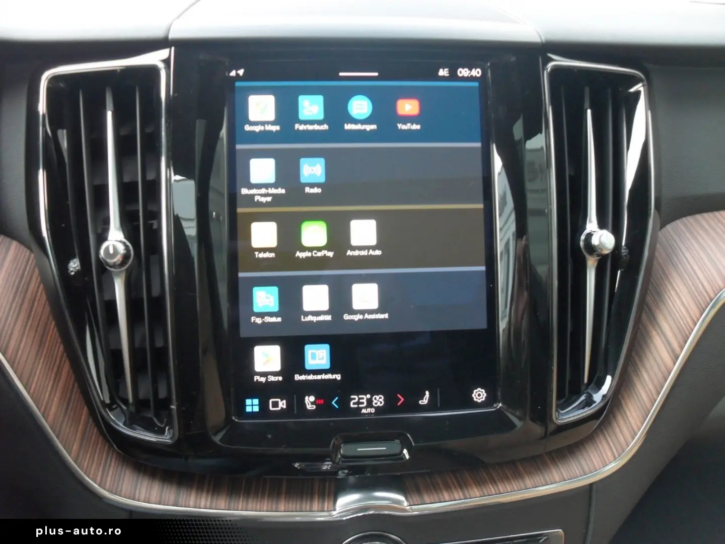 VOLVO XC 60 B4 Plus Bright   Sitzbelüftung   Panora.