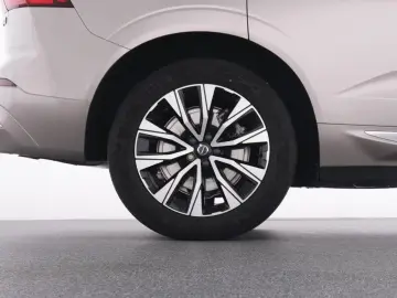 VOLVO XC60 B4 AWD Plus Bright Plus Bright AHK PANO LED