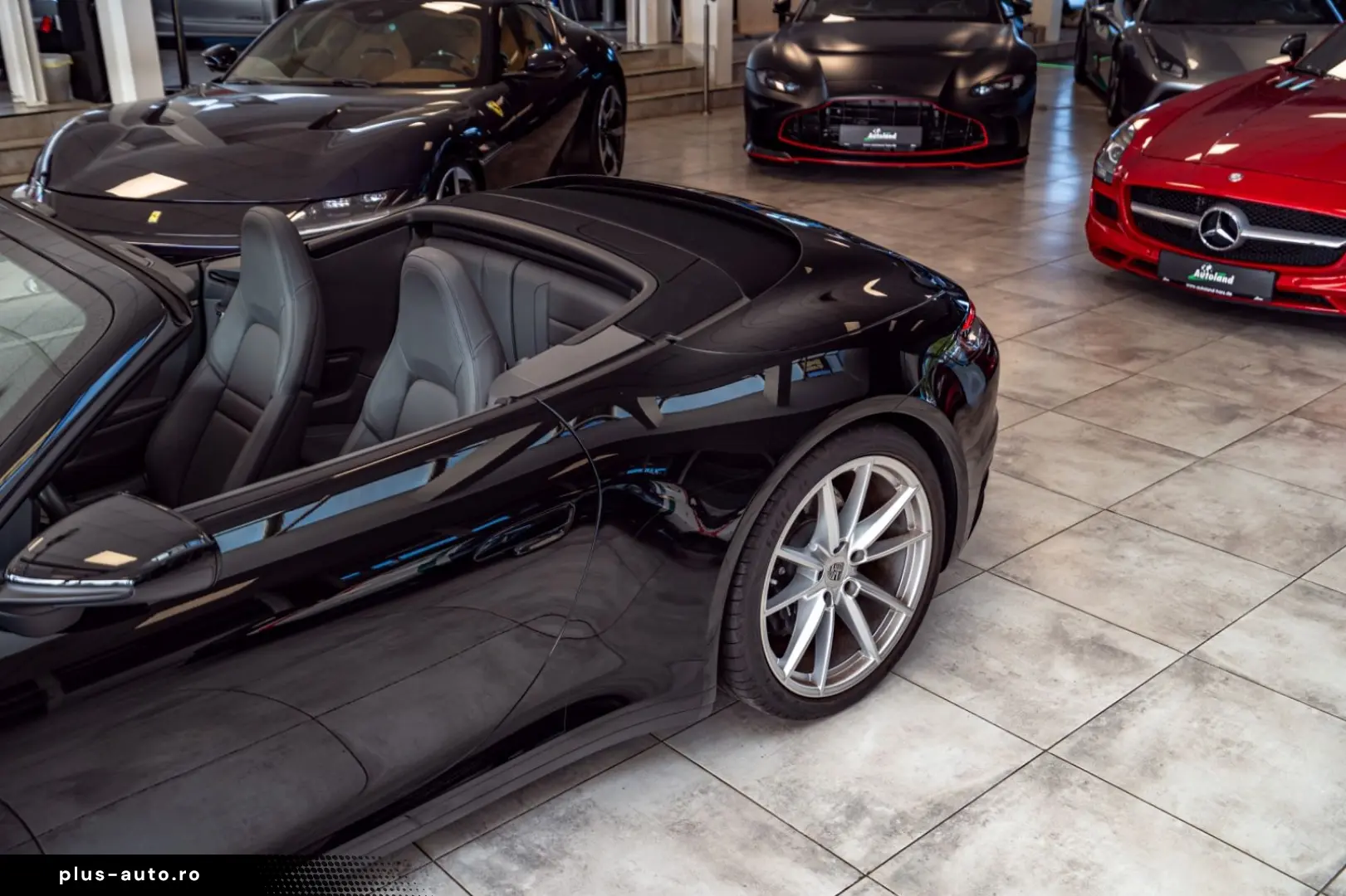 PORSCHE 992 Carrera Cabrio PDK