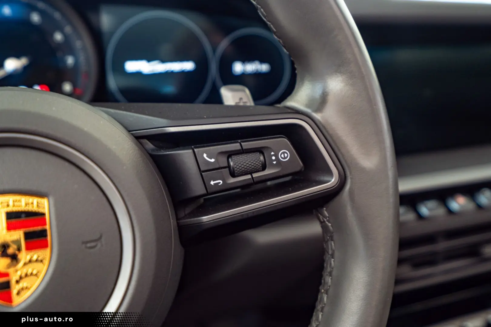 PORSCHE 992 Carrera Cabrio PDK