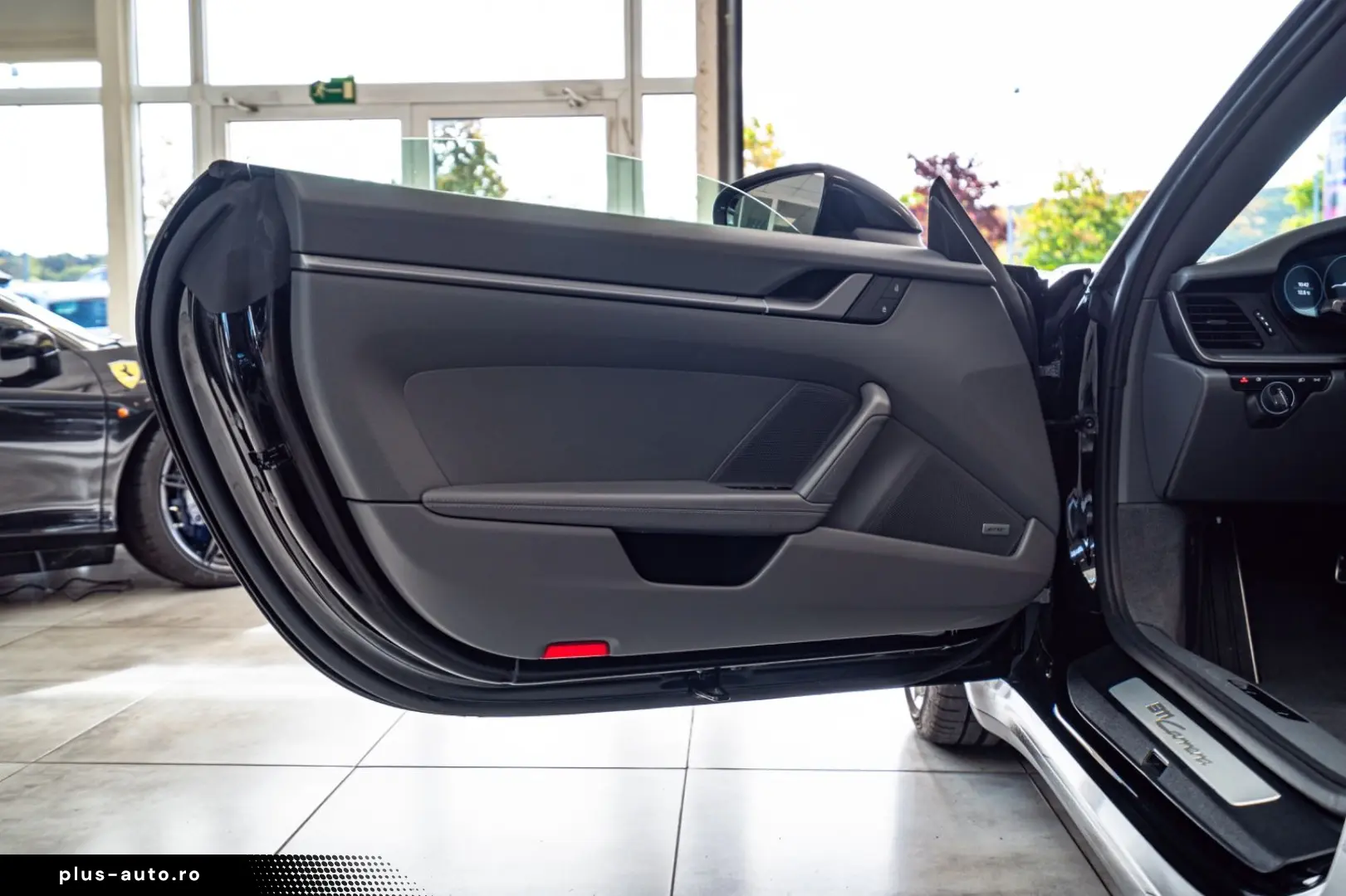 PORSCHE 992 Carrera Cabrio PDK