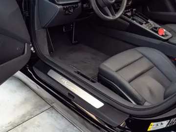 PORSCHE 992 Carrera Cabrio PDK