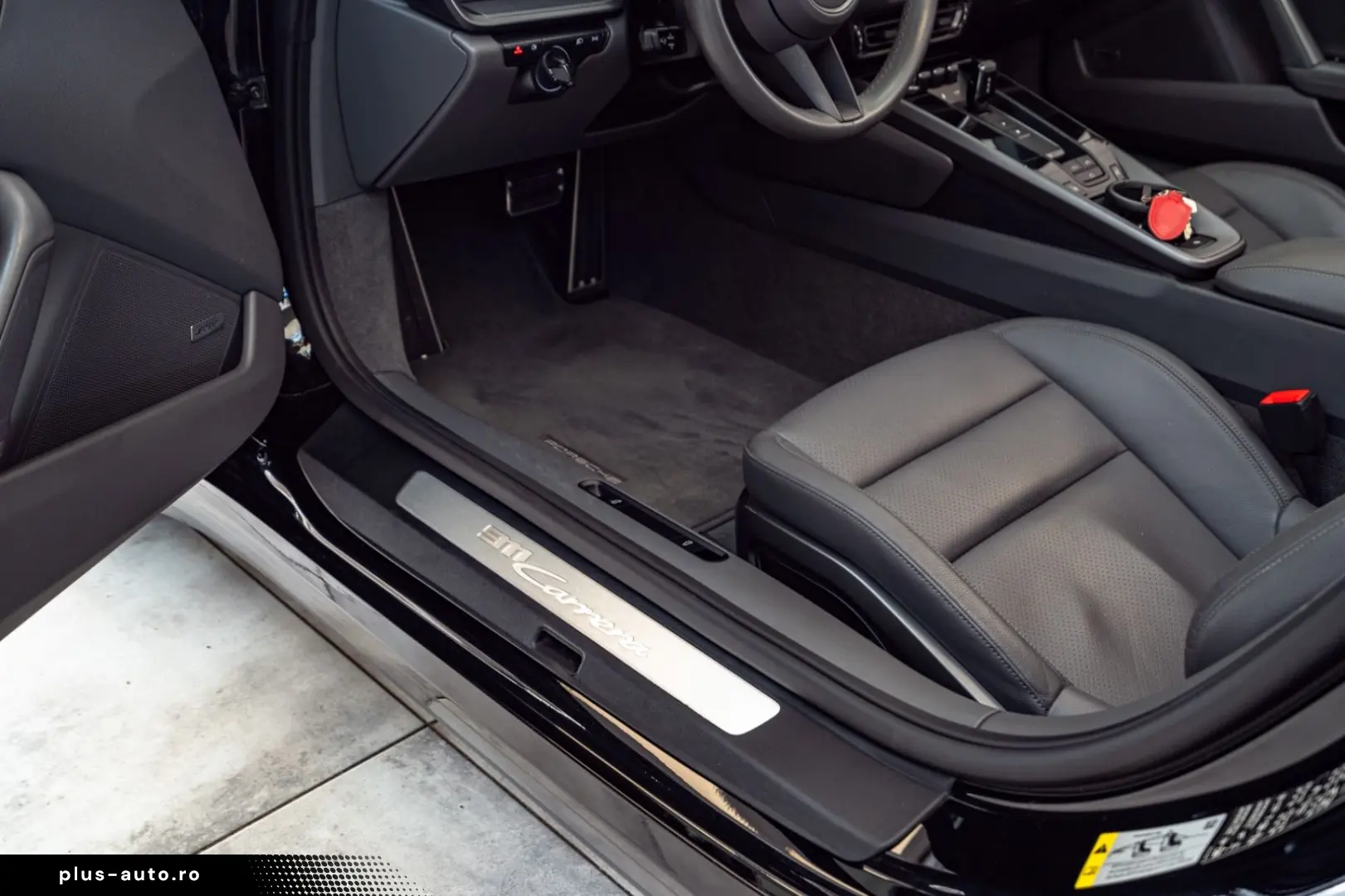 PORSCHE 992 Carrera Cabrio PDK