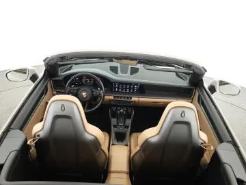 PORSCHE 911 Carrera Cabrio Design Matrix