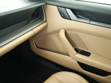 PORSCHE 911 Carrera Cabrio Design Matrix