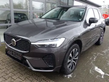 VOLVO XC60 Plus Dark B4 Aut.LEDER hell GOOGLE CAM