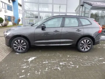 VOLVO XC60 Plus Dark B4 Aut.LEDER hell GOOGLE CAM