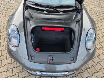 PORSCHE 992 911 Carrera S Sportabgas