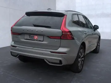 VOLVO XC 60 Plus Dark 2WD Bluetooth LED Vollleder