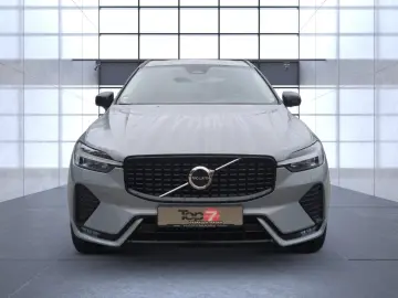 VOLVO XC 60 Plus Dark 2WD Bluetooth LED Vollleder