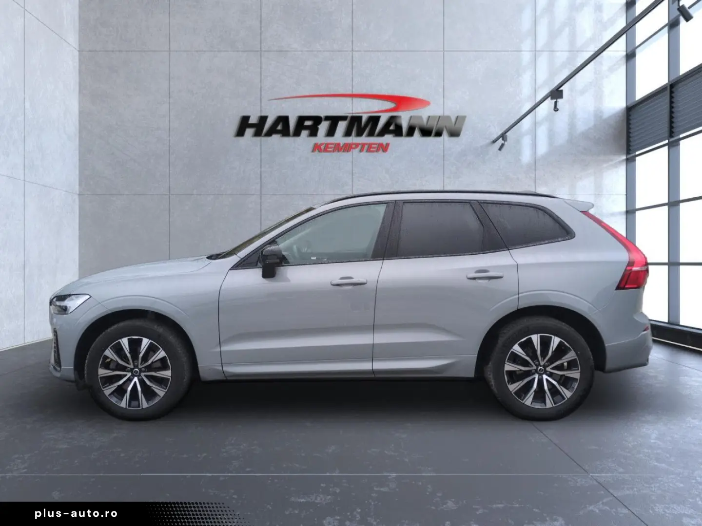 VOLVO XC 60 Plus Dark 2WD Bluetooth LED Vollleder