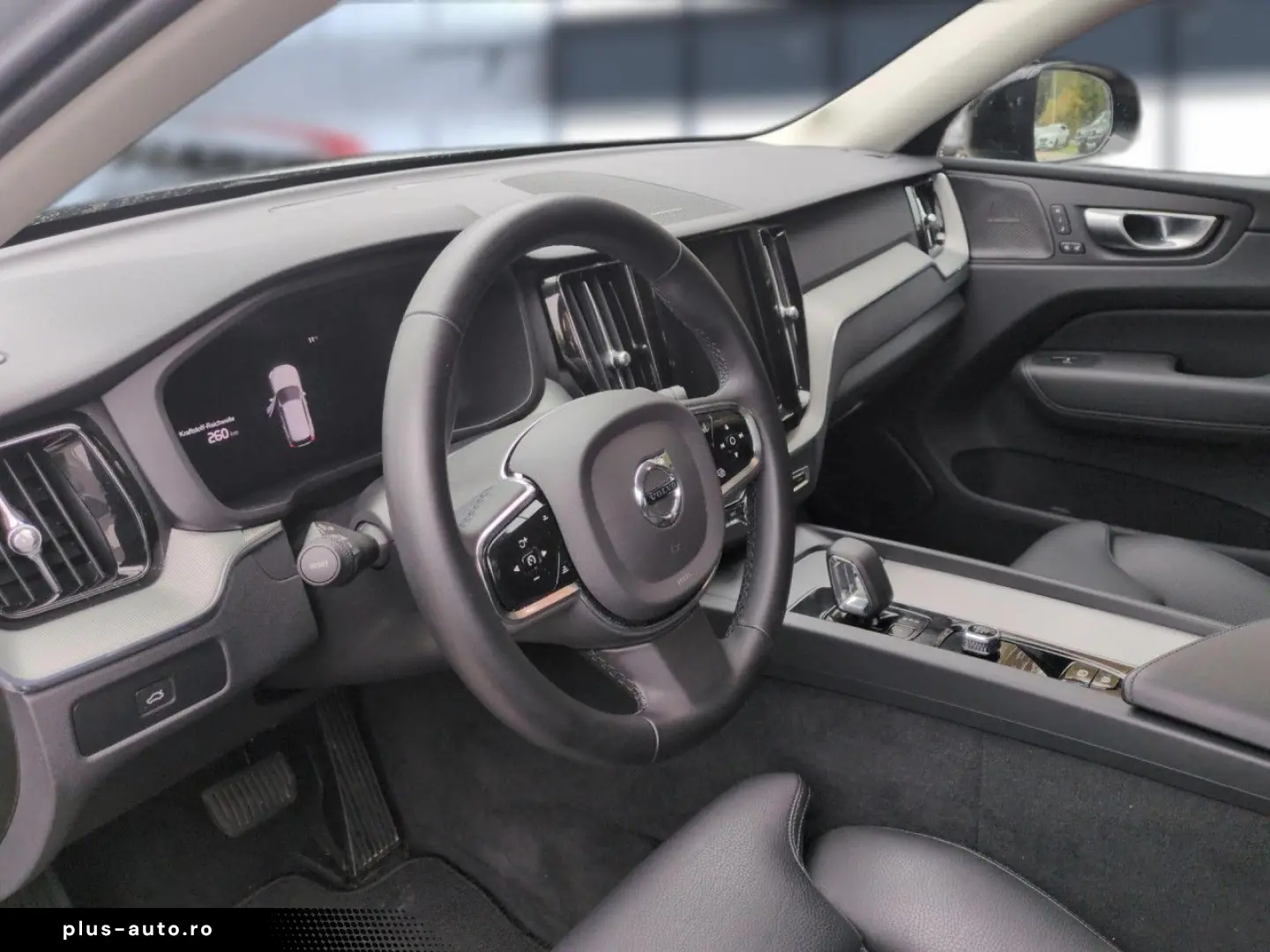 VOLVO XC 60 Plus Dark 2WD Bluetooth LED Vollleder