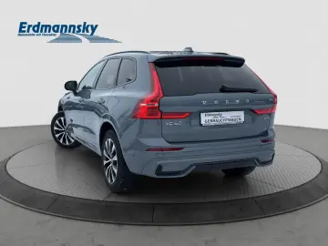 VOLVO XC60 B4 Plus Dark Pano Standhz 360Kam BLIS GJR