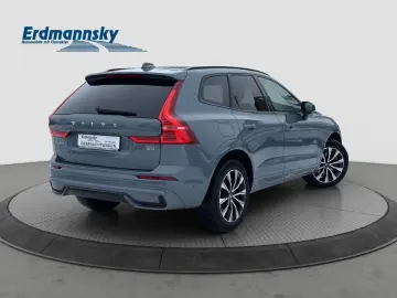 VOLVO XC60 B4 Plus Dark Pano Standhz 360Kam BLIS GJR