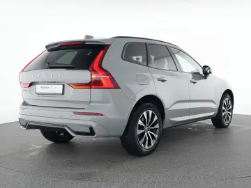 VOLVO XC60 B4 Diesel Plus Dark 19  H&K VOLL-LED ACC