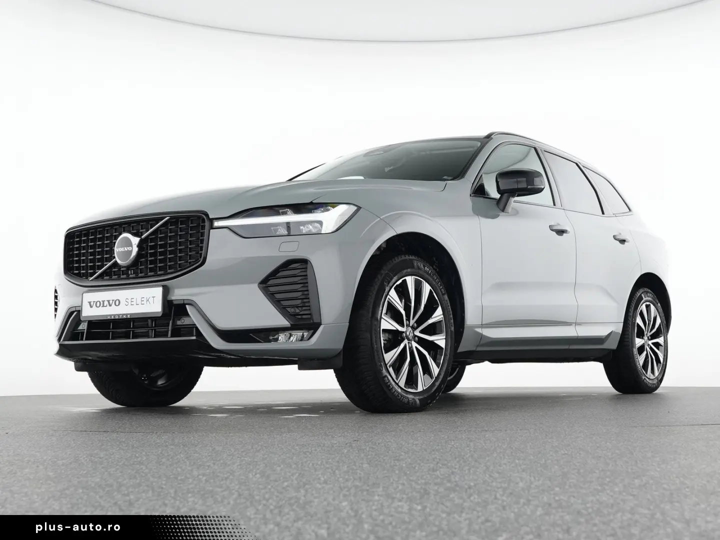VOLVO XC60 B4 Diesel Plus Dark 19  H&K VOLL-LED ACC