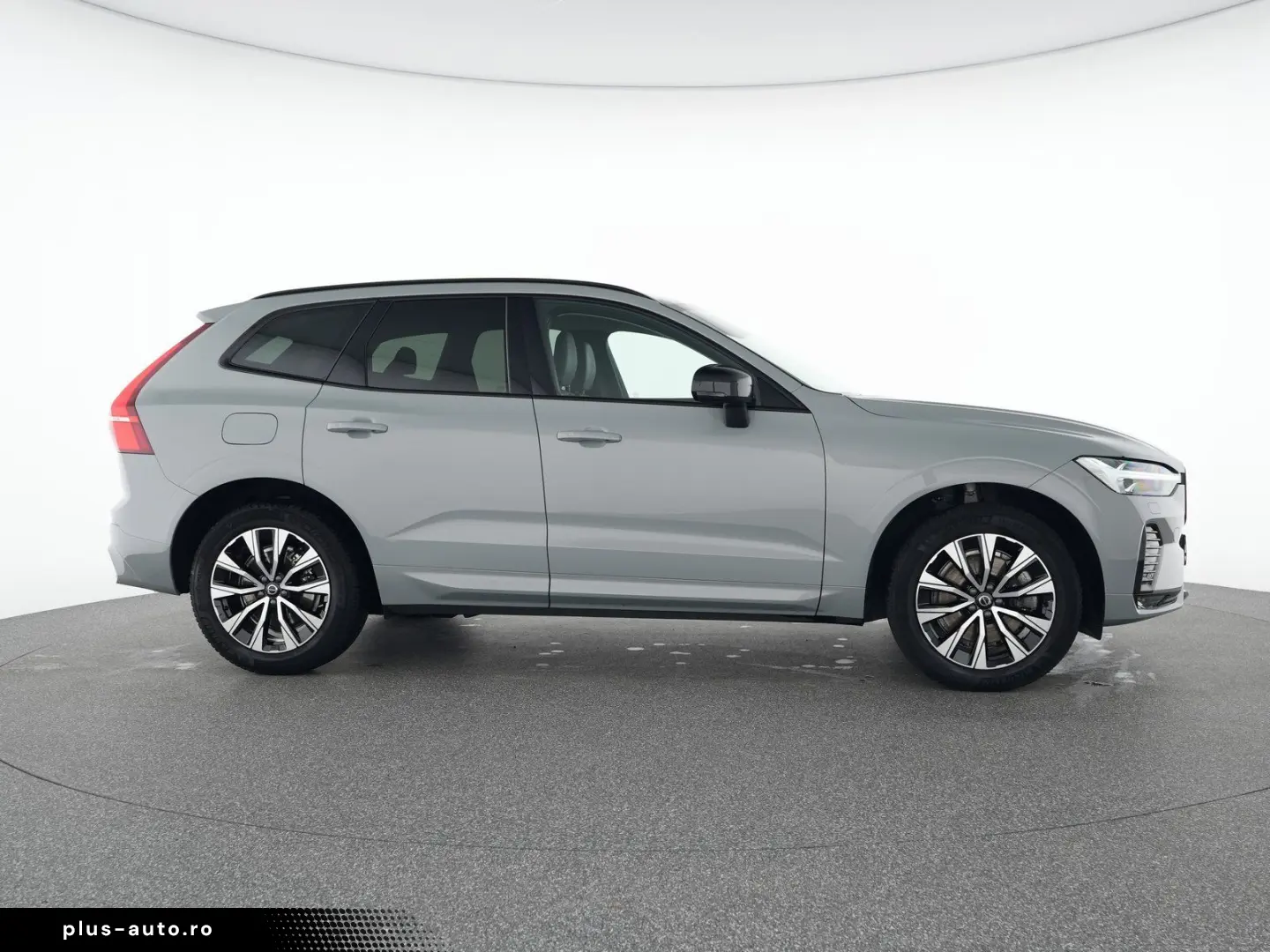 VOLVO XC60 B4 Diesel Plus Dark 19  H&K VOLL-LED ACC