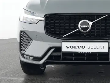 VOLVO XC60 B4 Diesel Plus Dark 19  H&K VOLL-LED ACC