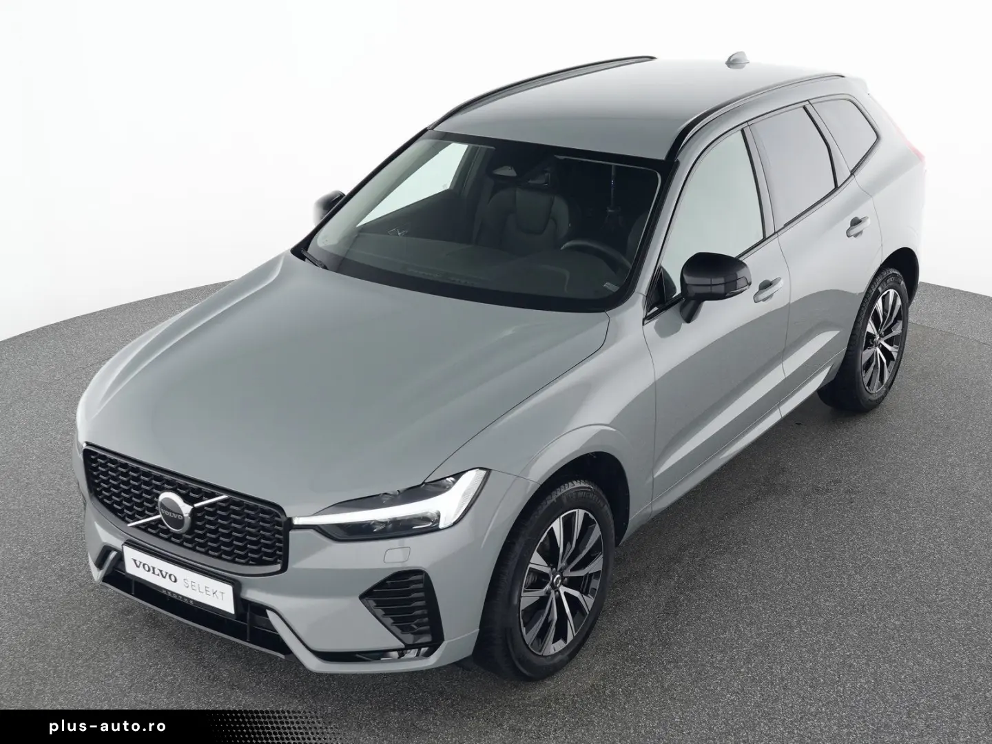 VOLVO XC60 B4 Diesel Plus Dark 19  H&K VOLL-LED ACC