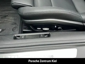 PORSCHE 992 911 Carrera