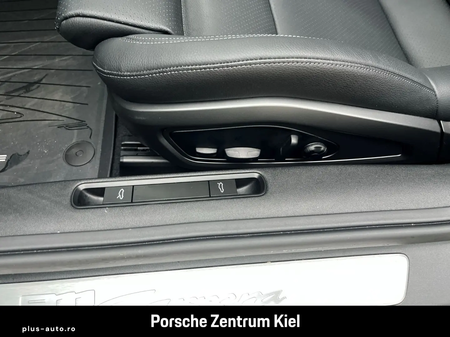 PORSCHE 992 911 Carrera