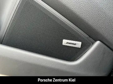 PORSCHE 992 911 Carrera