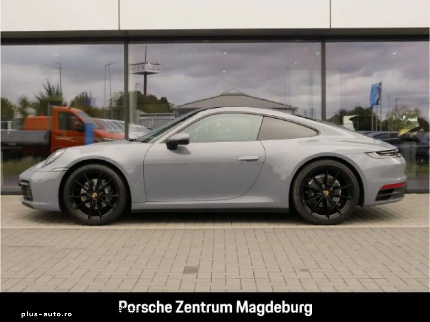 PORSCHE 992 (911) Carrera