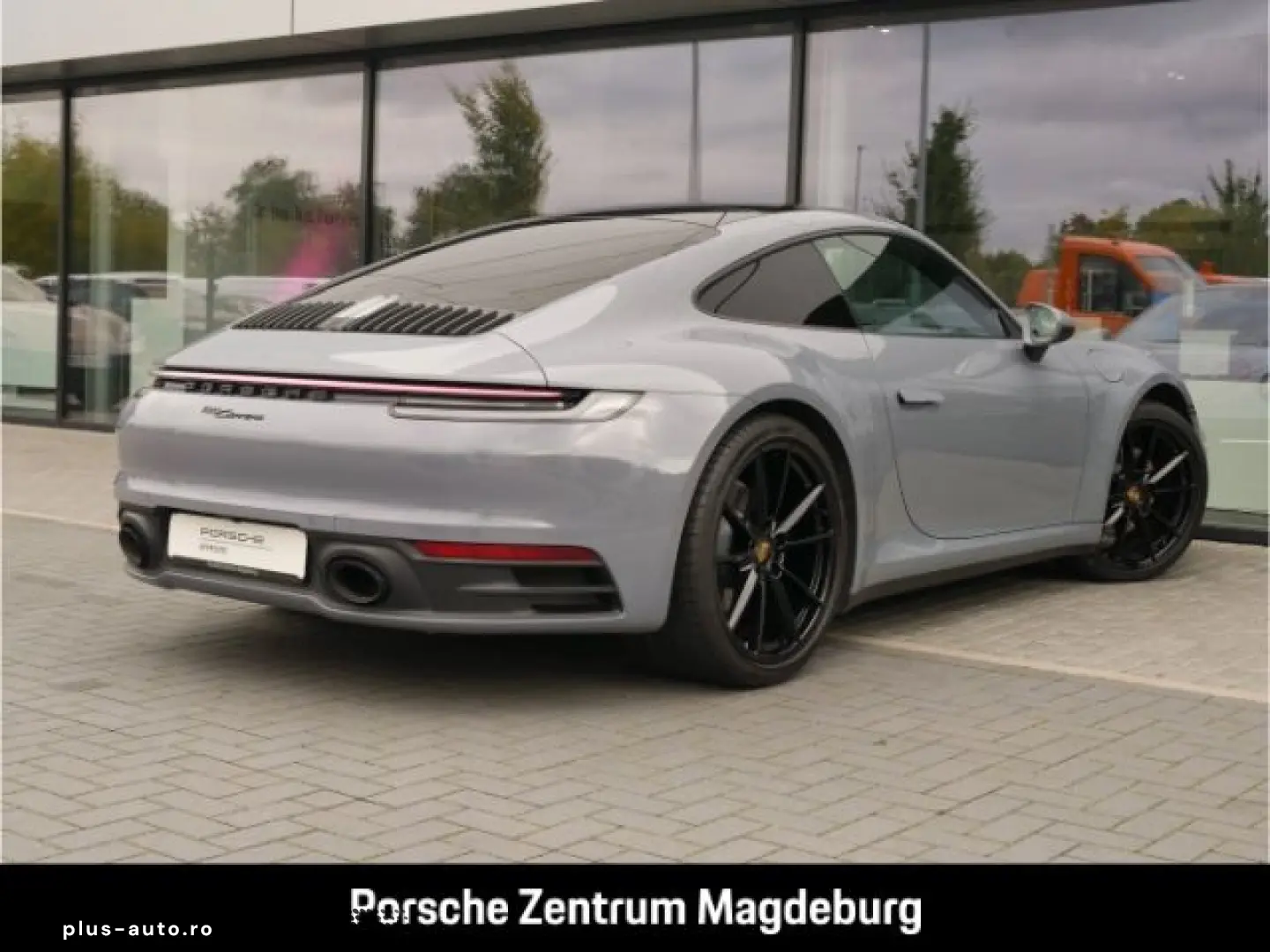 PORSCHE 992 (911) Carrera