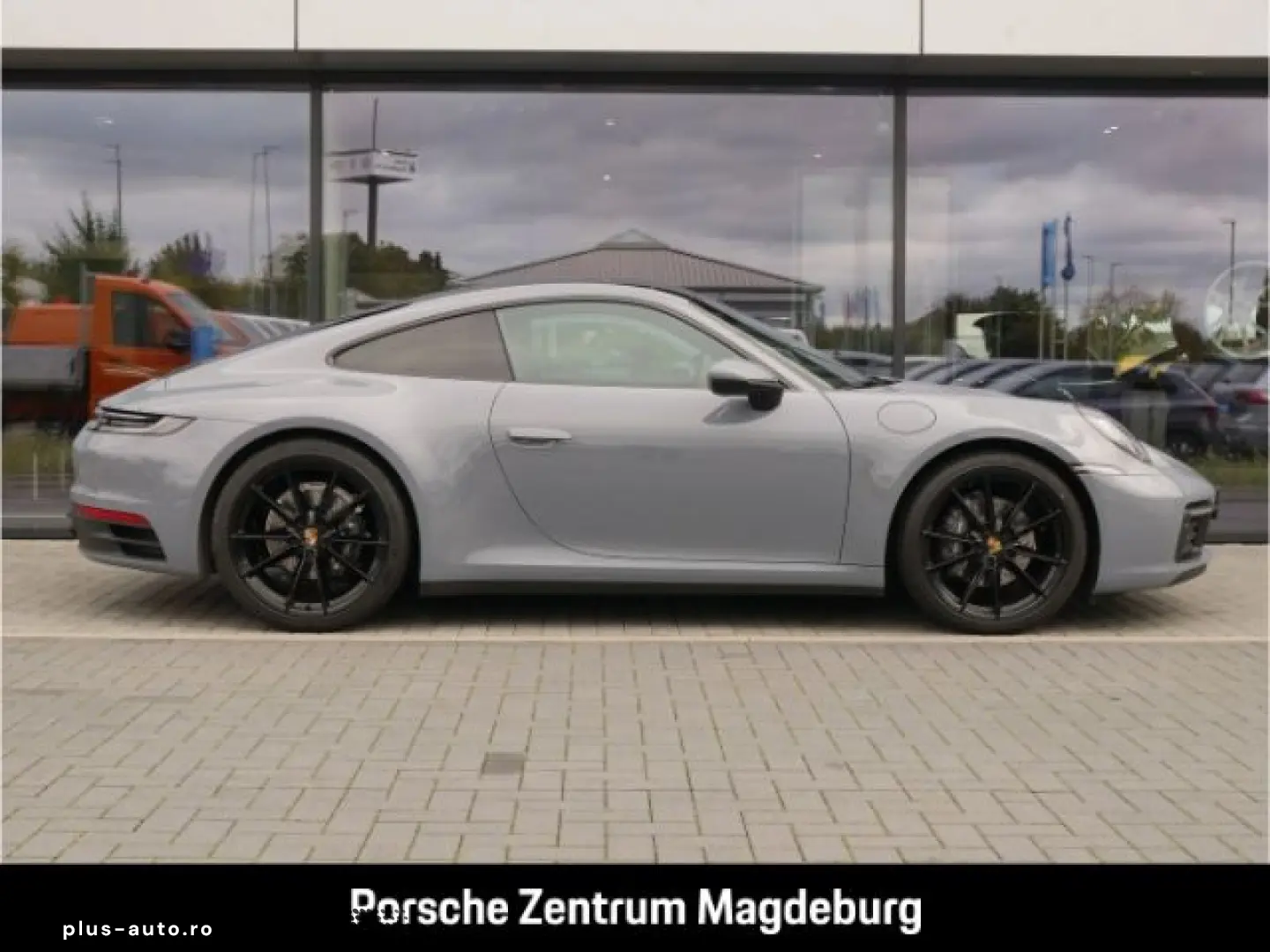 PORSCHE 992 (911) Carrera