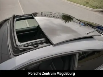 PORSCHE 992 (911) Carrera