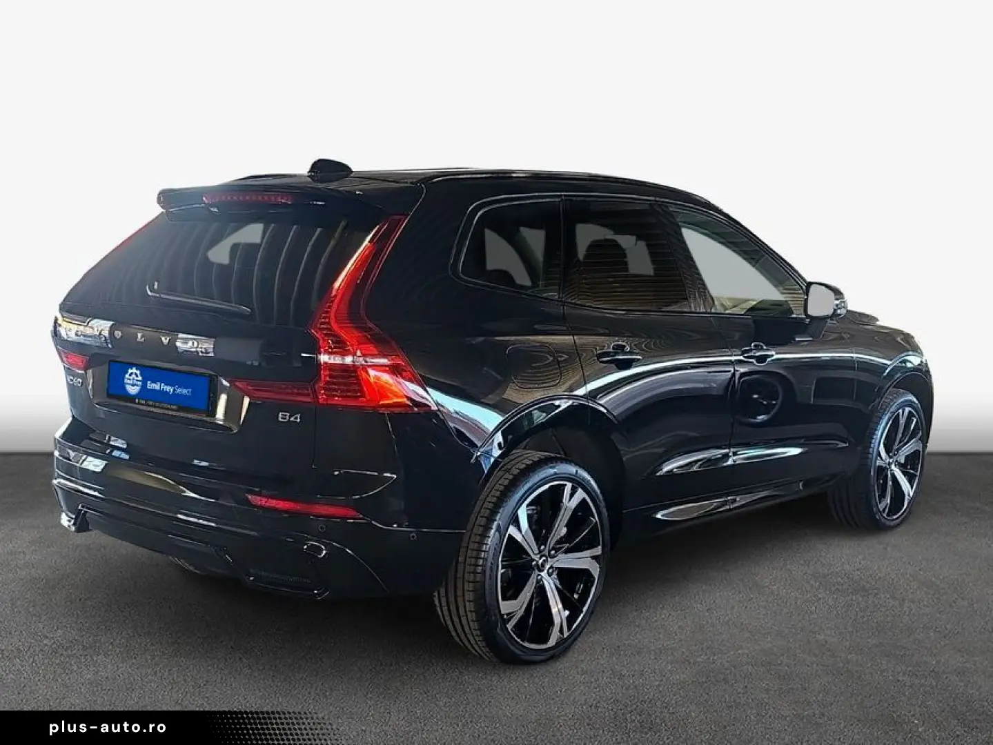 VOLVO XC60 B4 B Plus Dark