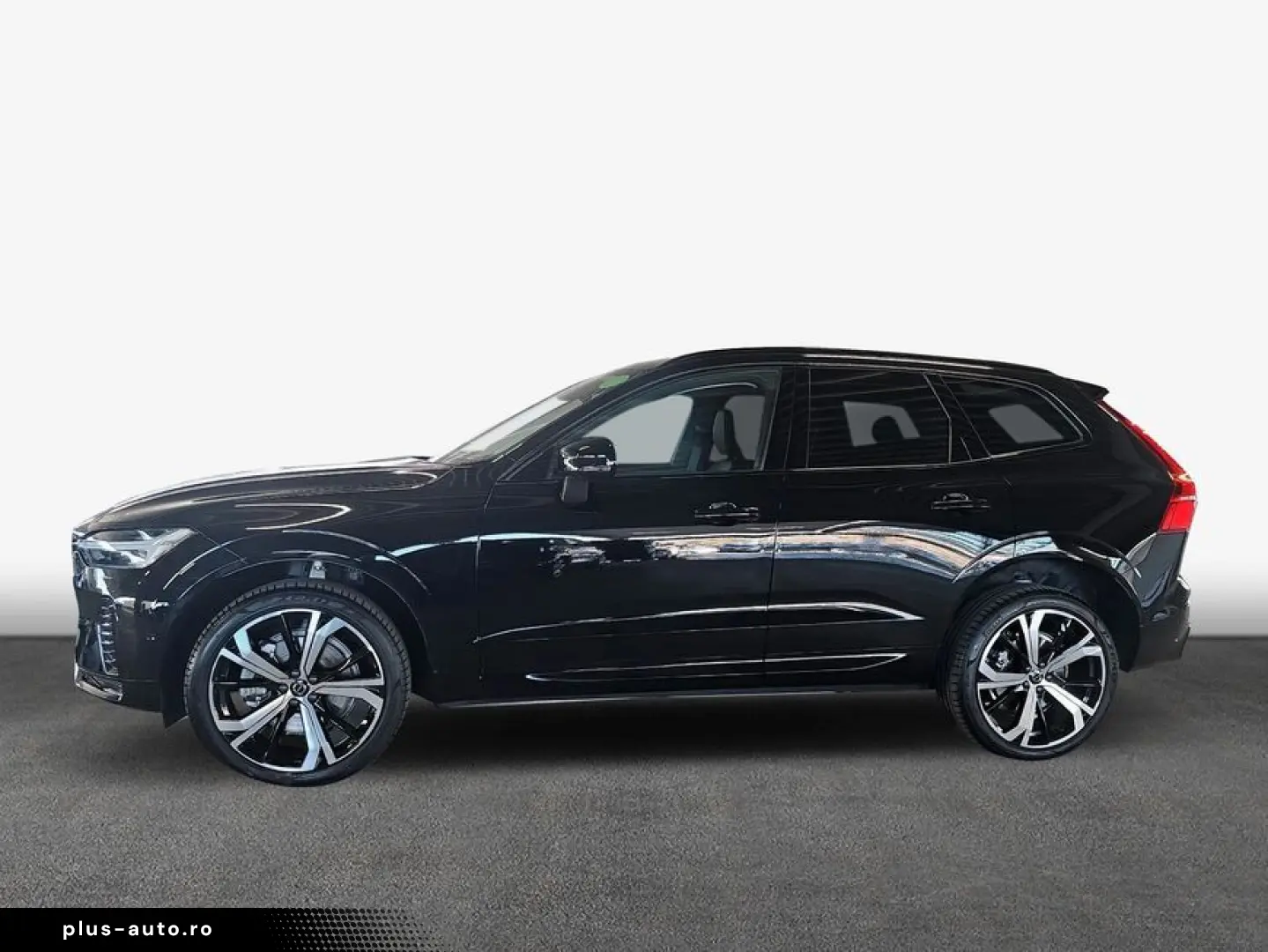 VOLVO XC60 B4 B Plus Dark