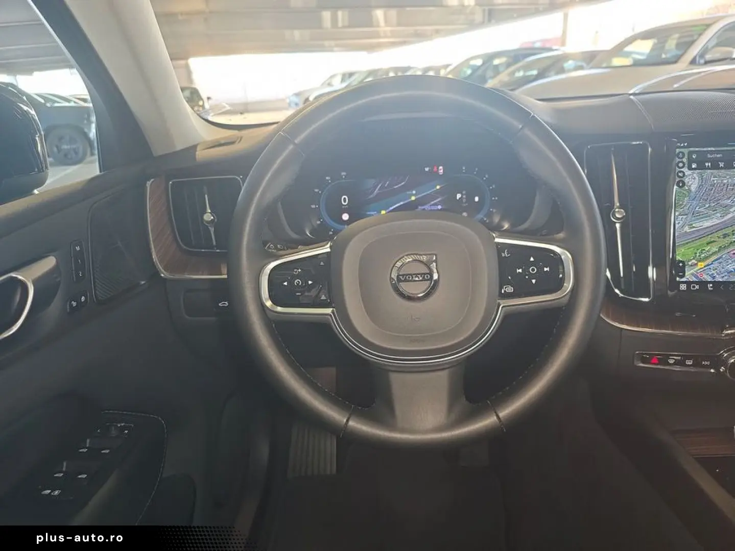 VOLVO XC60 B4 B Plus Dark