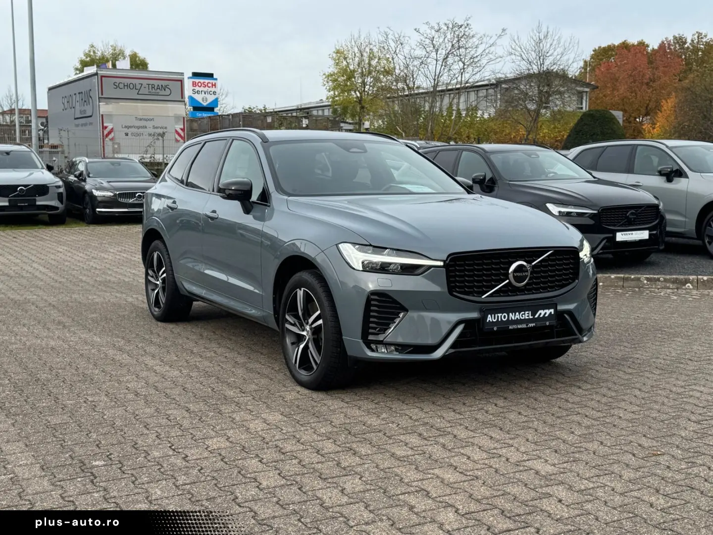 VOLVO XC60 B4 AWD Plus Dark Keyless-Start Autom. Klima