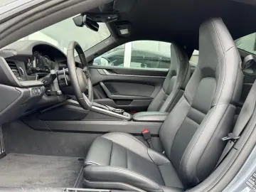 PORSCHE 992.2 Carrera