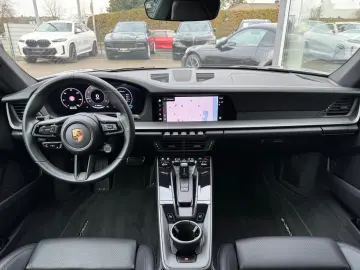 PORSCHE 992.2 Carrera