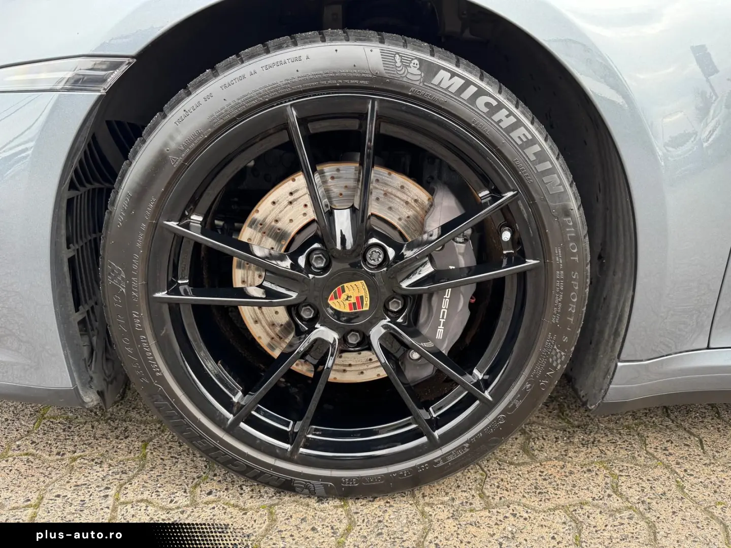 PORSCHE 992.2 Carrera