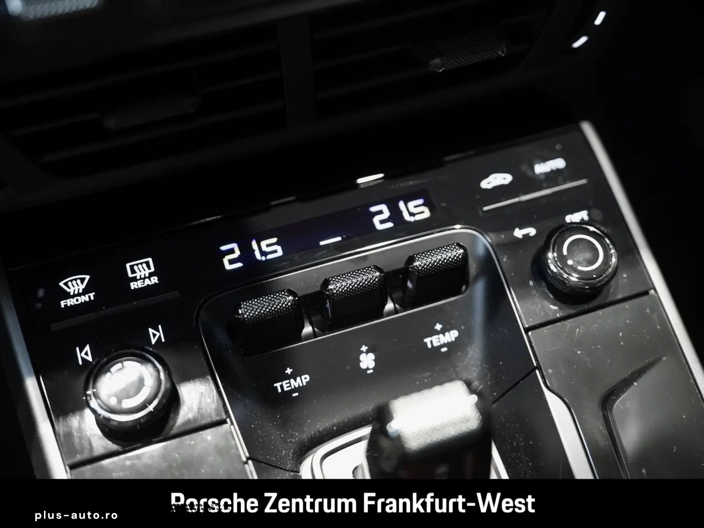 PORSCHE 992 911 Carrera Sport