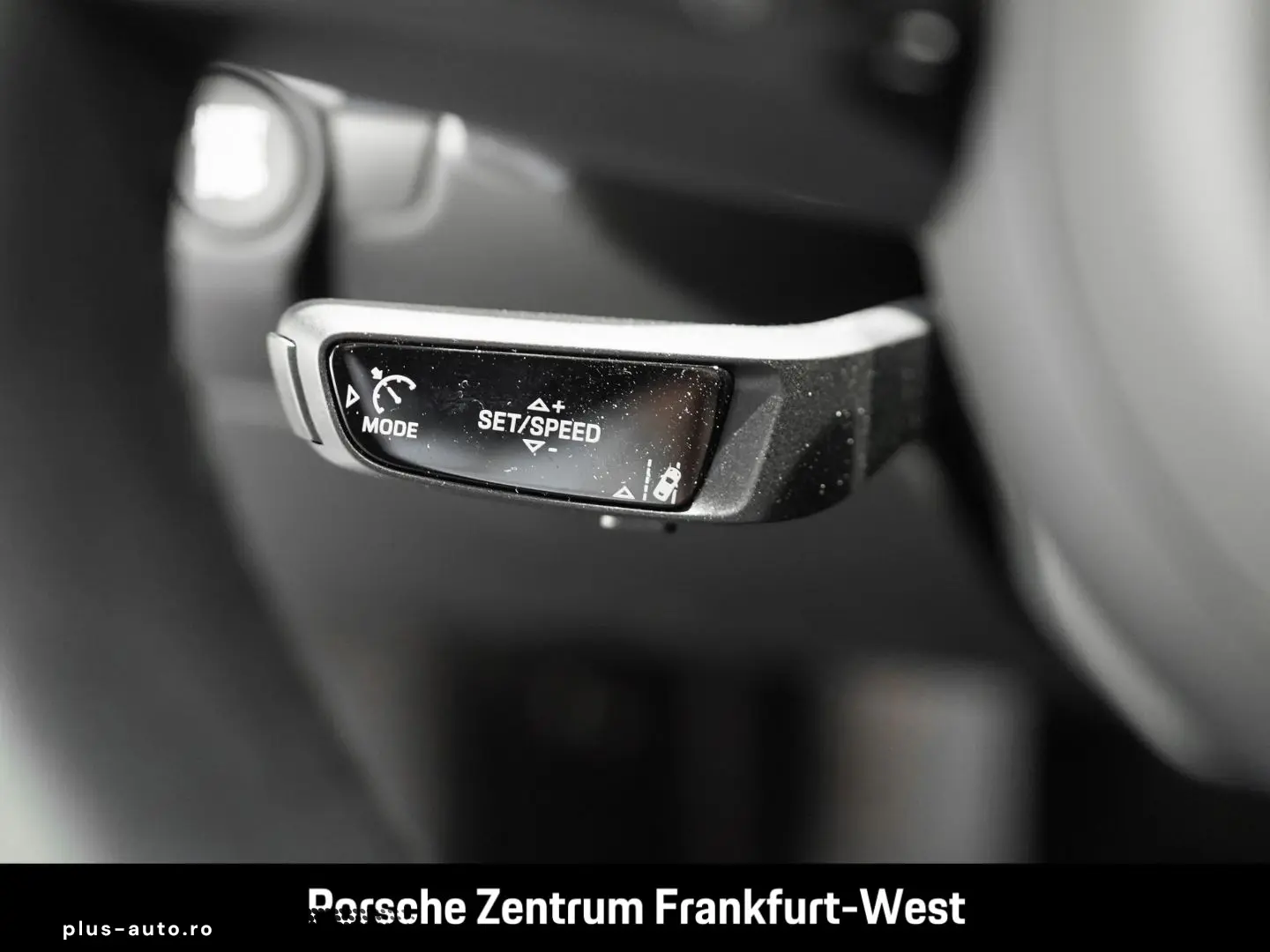 PORSCHE 992 911 Carrera Sport